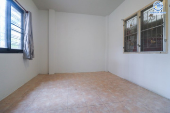 *****บ้านแฝดมือสองย่านนนทบุรี ม.สวัสดีการ์เด้นวิลล์ บางใหญ่-กาญจนาภิเษก บนเนื้อที่ 39.5 ตร.ว. ฟังก์ชัน 3 ห้องนอน 2 ห้องน้ำ 2 ที่จอดรถ แถมฟรี! 3 เครื่องปรับอากาศ บรรยากาศเงียบสงบ ทำเลดีมาก ใกล้ตลาด, ทางด่วน "ศรีรัช" และรถไฟฟ้าสายสีม่วง "สถานีตลาดบางใหญ่"